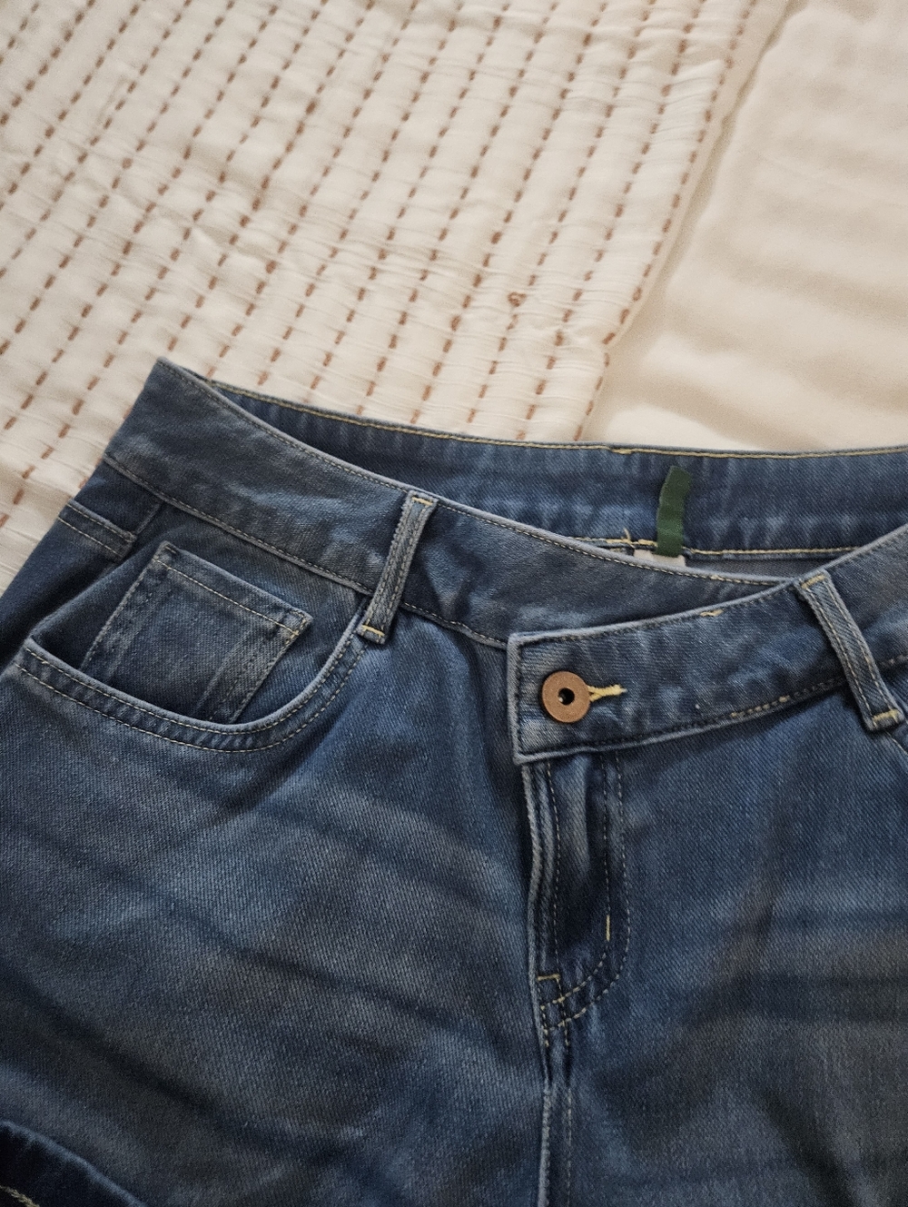 NWT Wide-Leg Halara Jeans - Picture 6 of 9